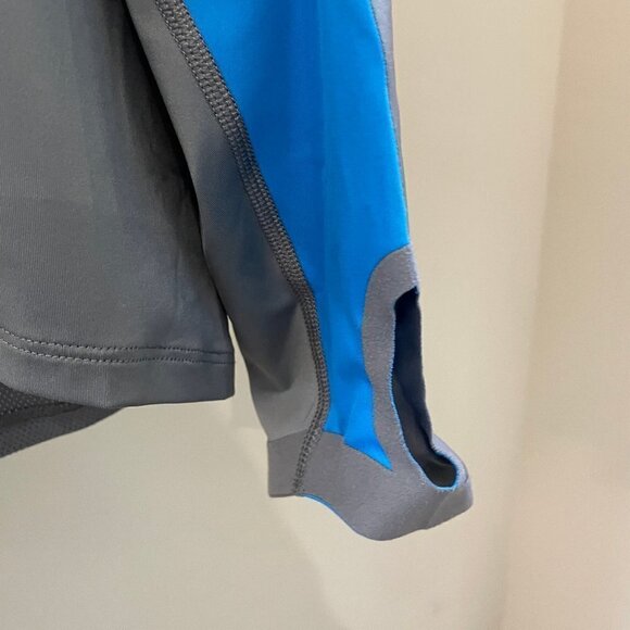 NIKE Runner Shirt - Long Sleeve - Men's Medium - Picture 7 of 9